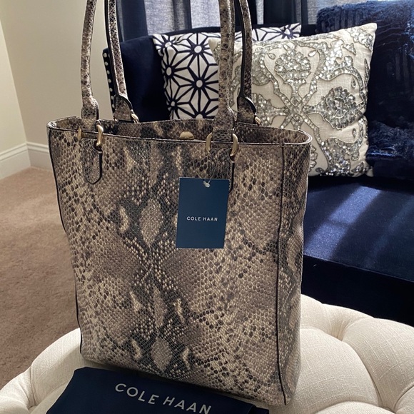✨SOLD!✨SALE!!!✨NEW!✨Cole Haan NWT! RARE Exotic Leather Bag - Picture 8 of 16